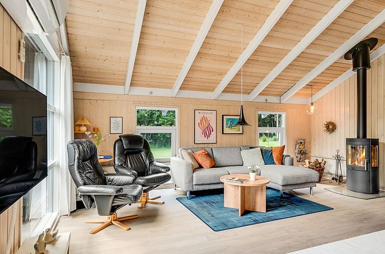 Vakantiehuis "Amundi" - 500m from the sea