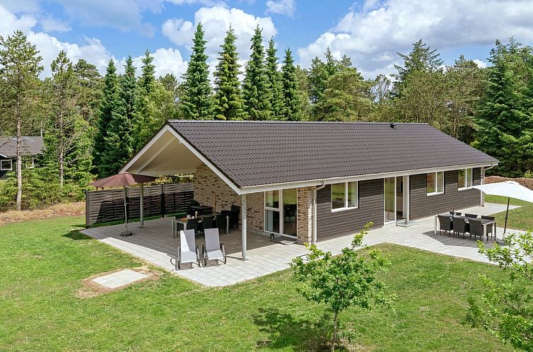 Vakantiehuis "Alona" - 250m from the sea