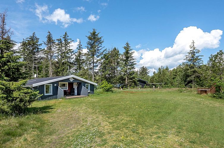 Vakantiehuis "Gangulf" - 150m from the sea