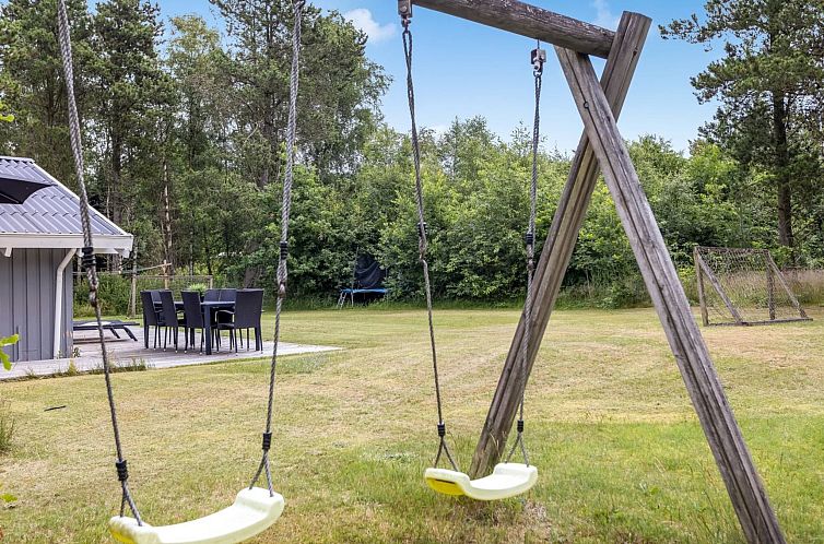 Vakantiehuis "Tabithe" - 500m from the sea