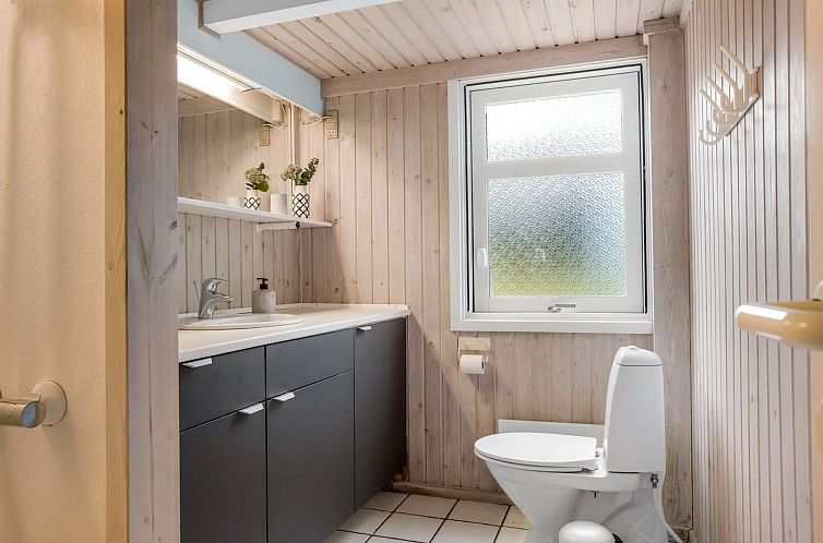 Vakantiehuis "Tabithe" - 500m from the sea