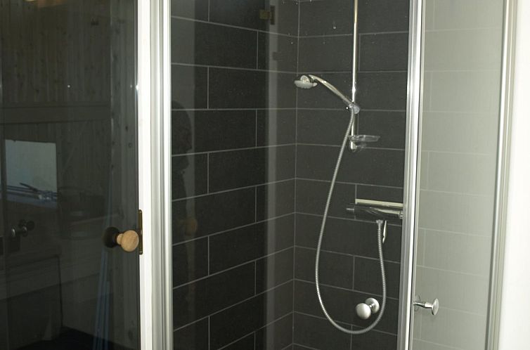 Vakantiehuis "Jonce" - 400m from the sea