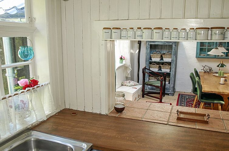 Vakantiehuis "Laurine" - 2.7km from the sea