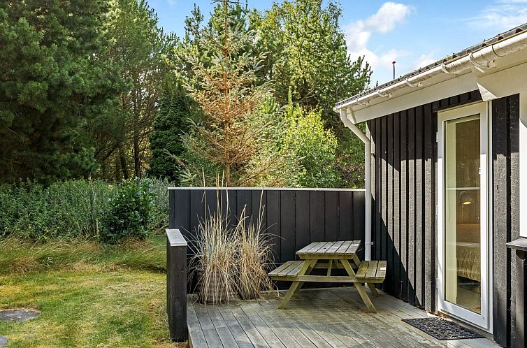 Vakantiehuis "Friederike" - 300m from the sea