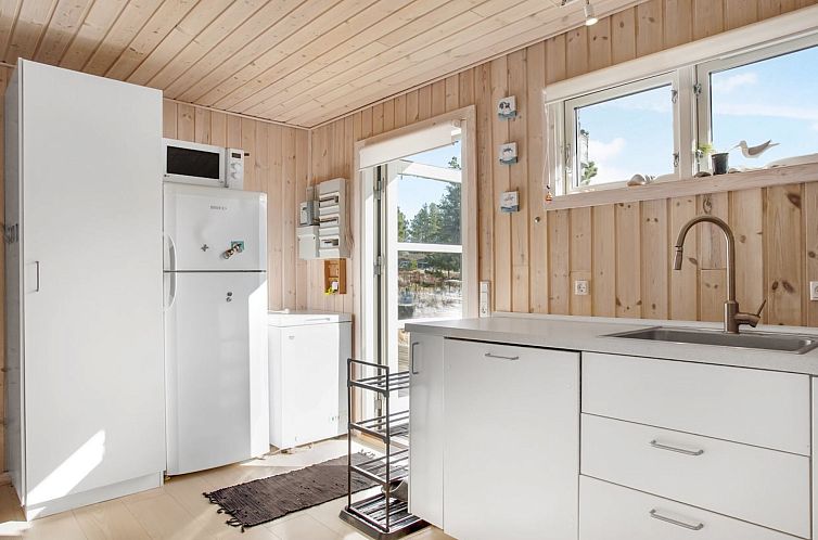 Vakantiehuis "Dwerg" - 500m from the sea