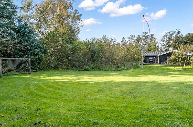 Vakantiehuis "Evi" - 500m from the sea