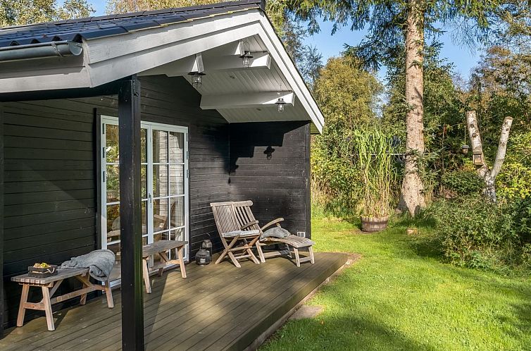 Vakantiehuis "Evi" - 500m from the sea