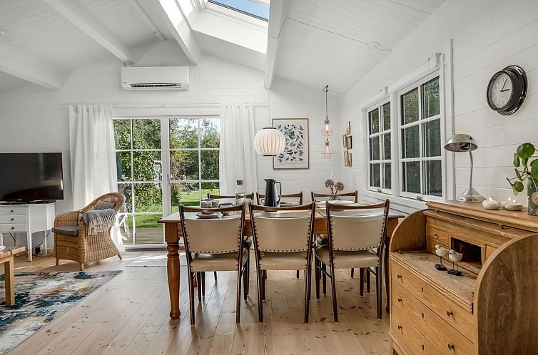 Vakantiehuis "Evi" - 500m from the sea