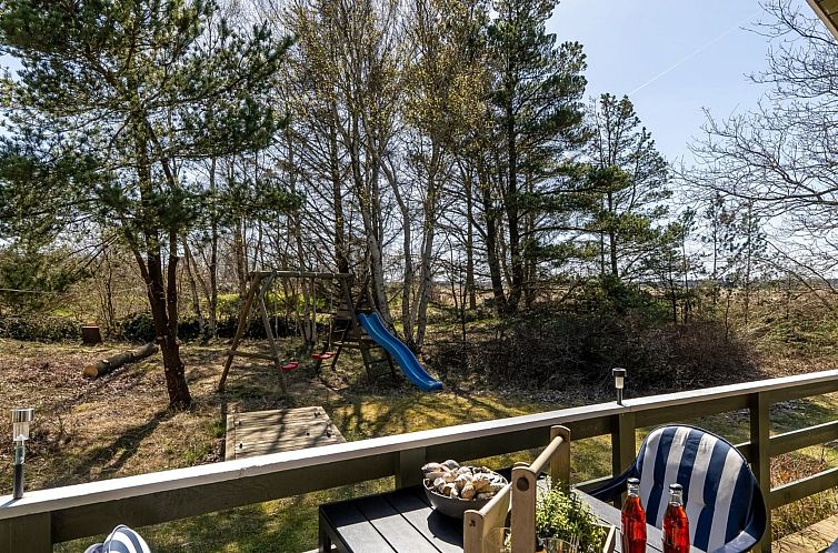 Vakantiehuis "Bedri" - 150m from the sea