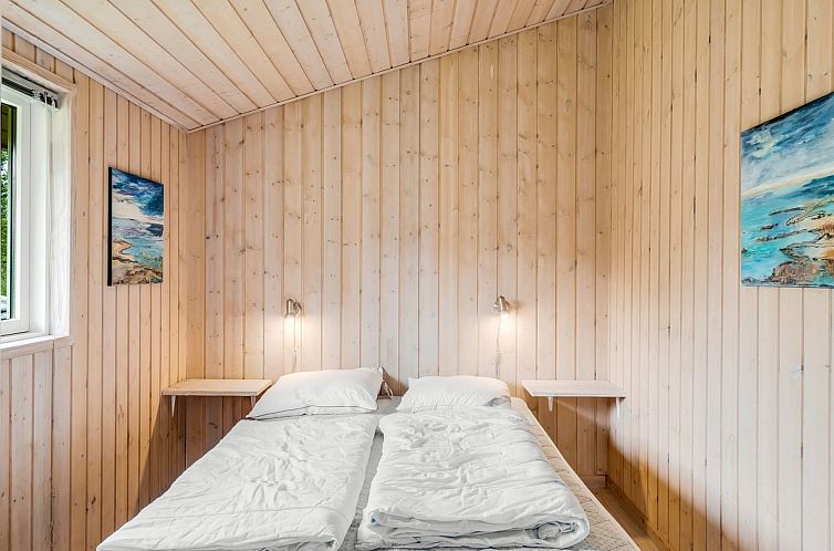 Vakantiehuis "Bruna" - 300m from the sea