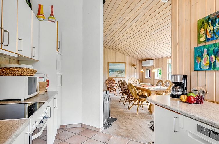 Vakantiehuis "Bruna" - 300m from the sea