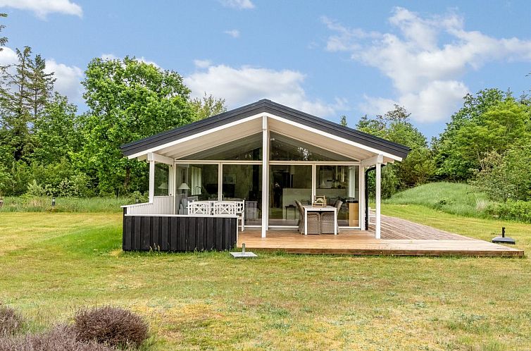 Vakantiehuis "Gudmunda" - 300m from the sea