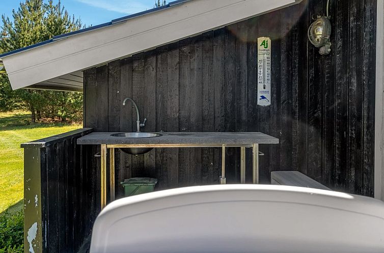 Vakantiehuis "Balthasar" - 400m from the sea