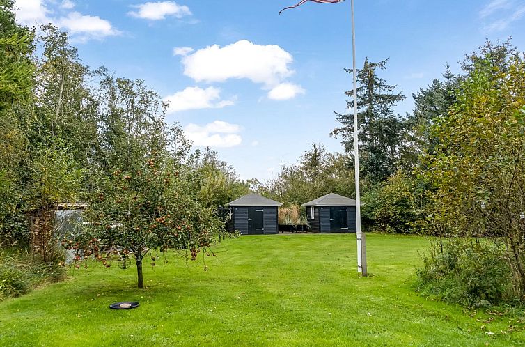 Vakantiehuis "Evi" - 500m from the sea