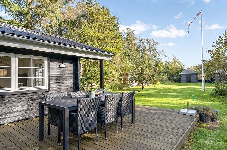 Vakantiehuis "Evi" - 500m from the sea