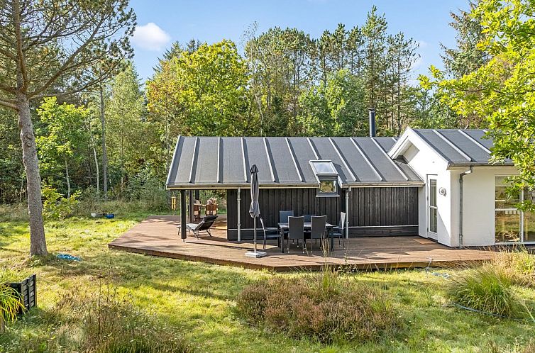 Vakantiehuis "Reinfried" - 250m from the sea