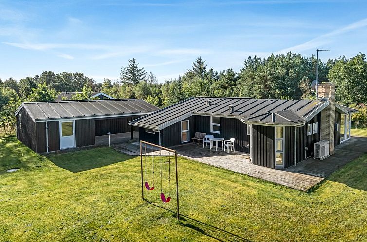 Guest house 0141941 - Holiday property North Jutland - Vakantiehuis "Martina" - 500m from the sea