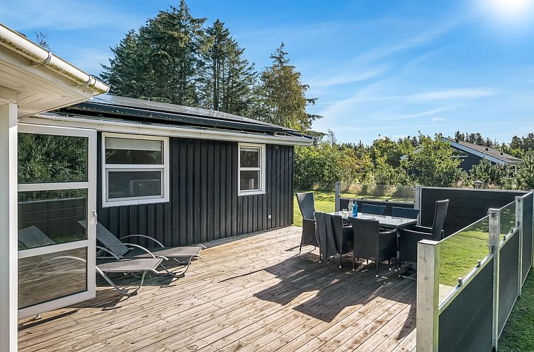 Vakantiehuis "Martina" - 500m from the sea