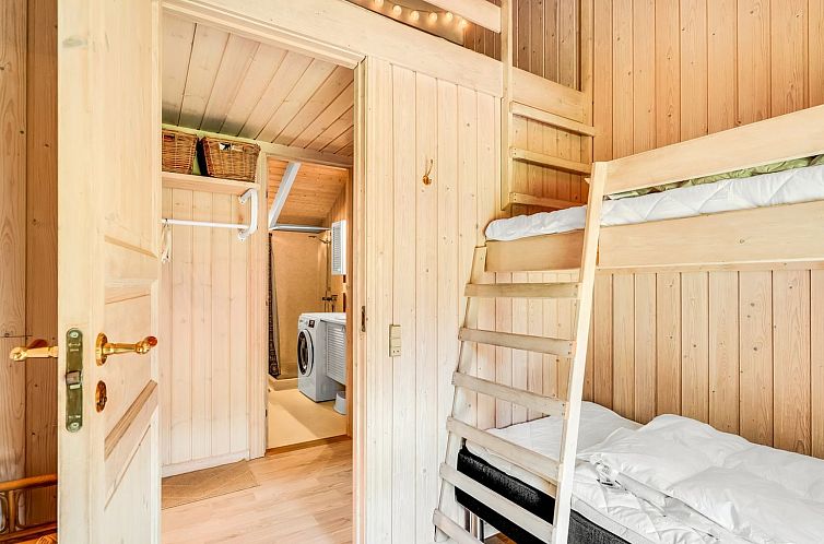 Vakantiehuis "Amundi" - 500m from the sea