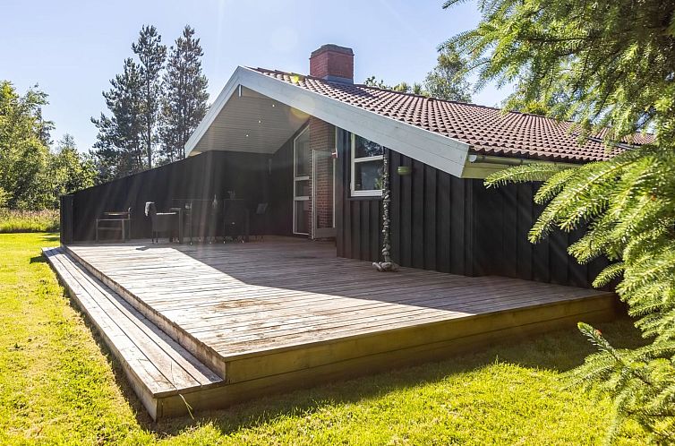 Vakantiehuis "Olli" - 600m from the sea