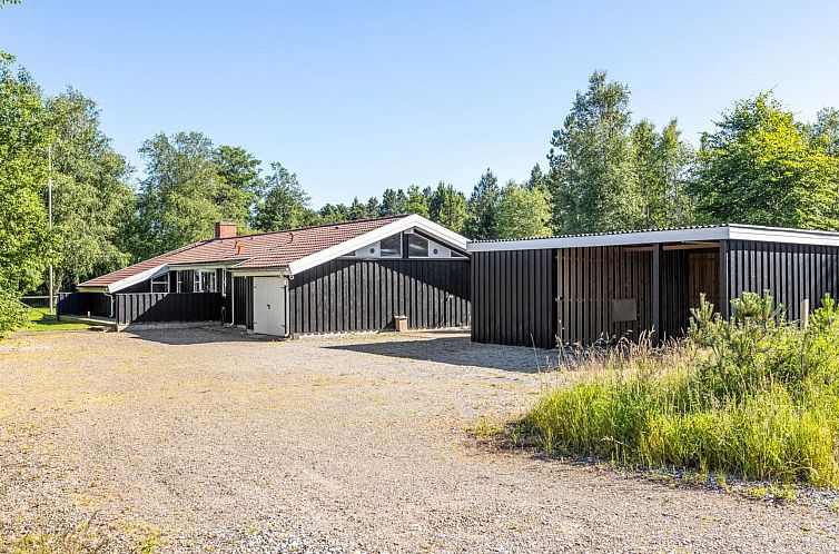 Vakantiehuis "Olli" - 600m from the sea