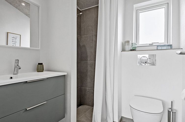 Vakantiehuis "Frithbjorn" - 900m from the sea