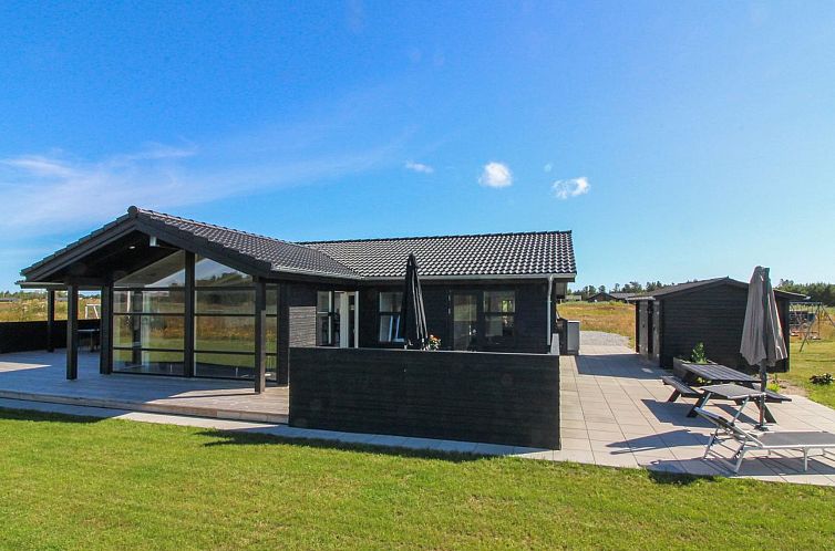 Guest house 0141948 - Holiday property North Jutland - Vakantiehuis "Ariadne" - 900m from the sea