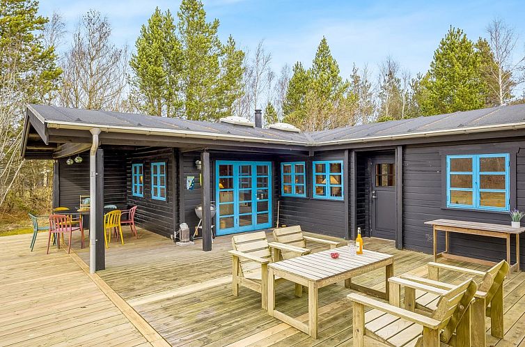 Vakantiehuis "Aksinja" - 500m from the sea