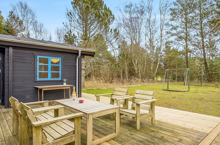 Vakantiehuis "Aksinja" - 500m from the sea