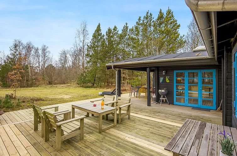 Vakantiehuis "Aksinja" - 500m from the sea