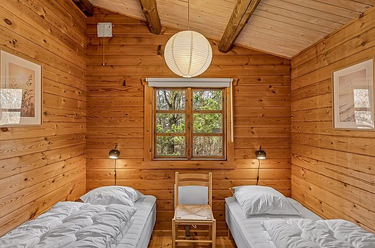 Vakantiehuis "Aksinja" - 500m from the sea