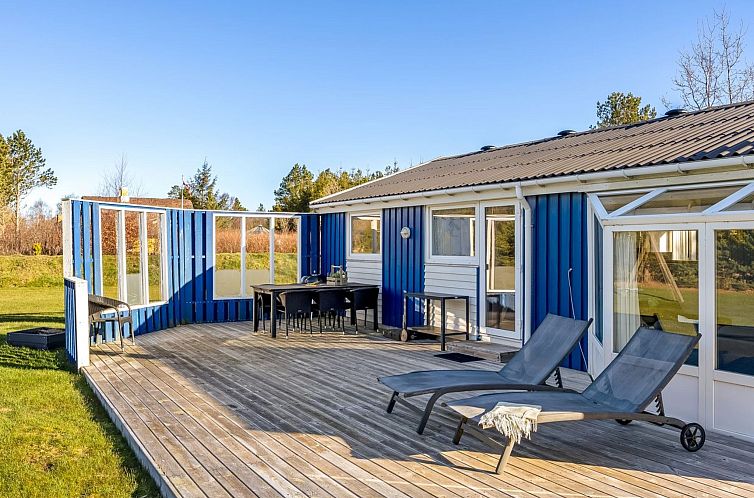 Vakantiehuis "Nedzad" - 500m from the sea
