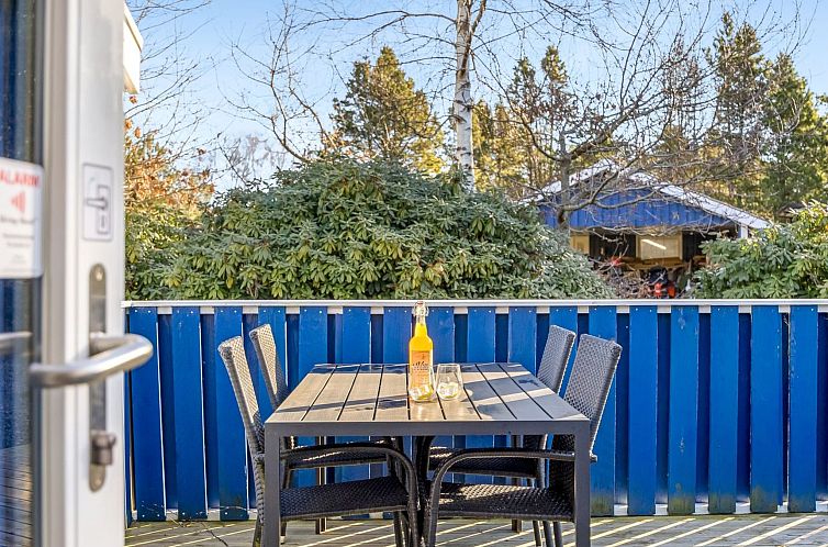 Vakantiehuis "Nedzad" - 500m from the sea