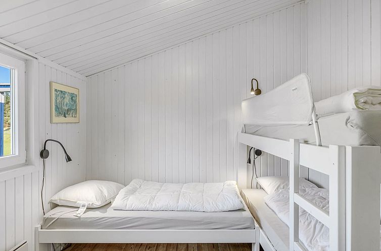 Vakantiehuis "Nedzad" - 500m from the sea