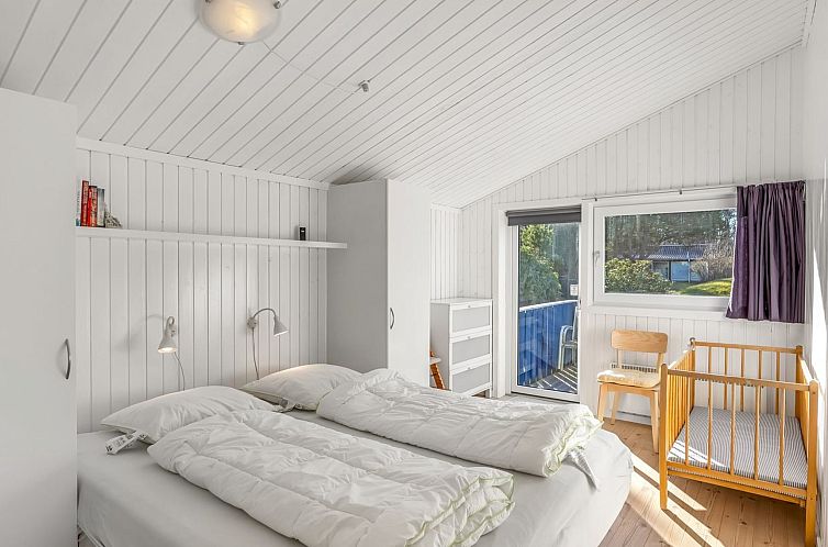 Vakantiehuis "Nedzad" - 500m from the sea