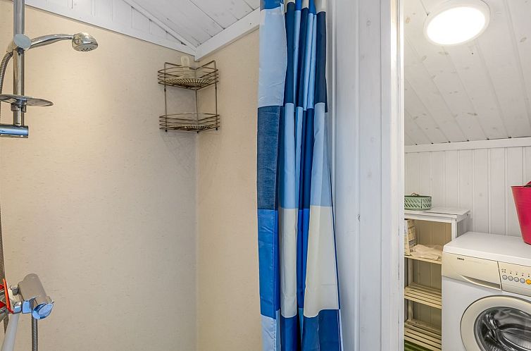 Vakantiehuis "Nedzad" - 500m from the sea