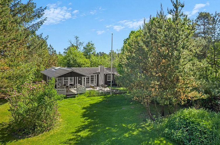 Vakantiehuis "Volmer" - 500m from the sea