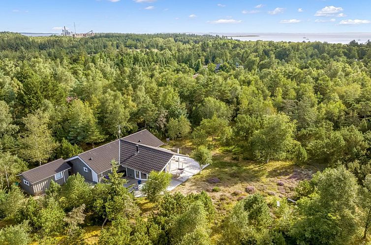 Vakantiehuis "Guri" - 600m to the fjord