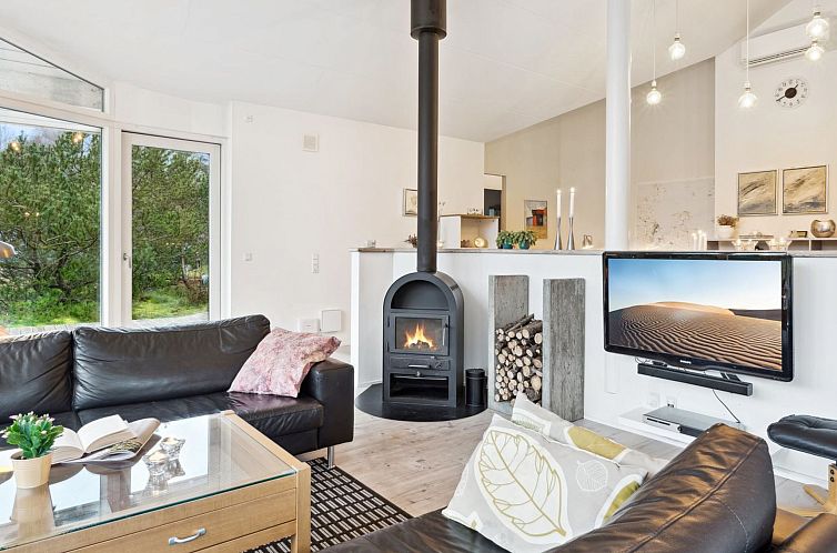 Vakantiehuis "Guri" - 600m to the fjord