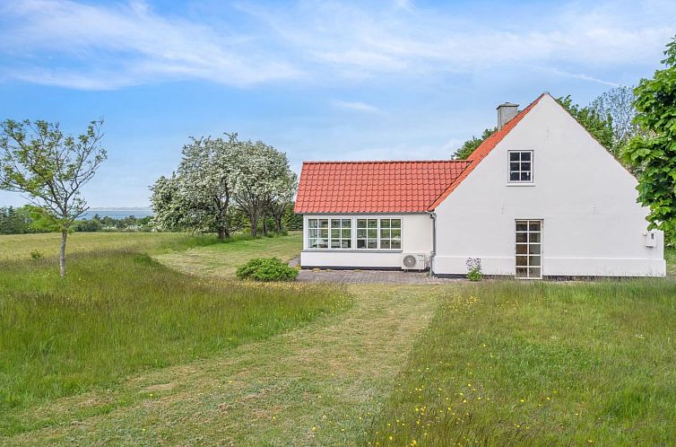 Vakantiehuis "Althea" - 750m to the fjord