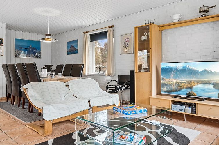 Vakantiehuis "Patrik" - 200m to the fjord