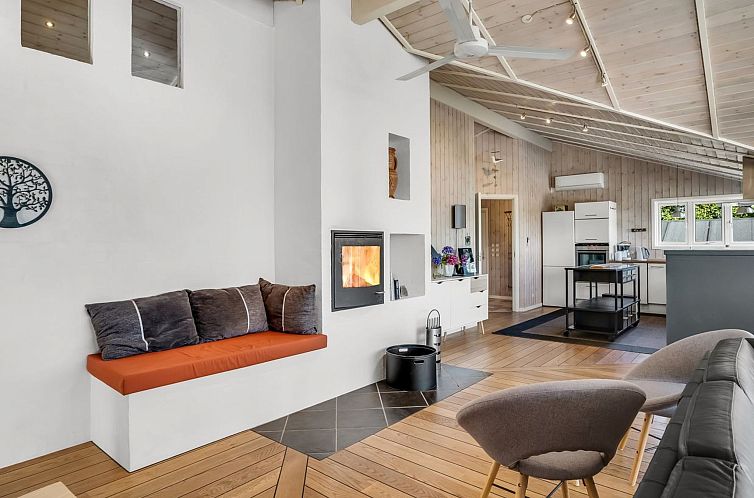 Vakantiehuis "Eljas" - 200m to the fjord