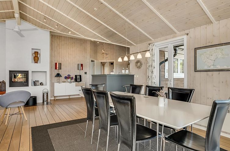 Vakantiehuis "Eljas" - 200m to the fjord