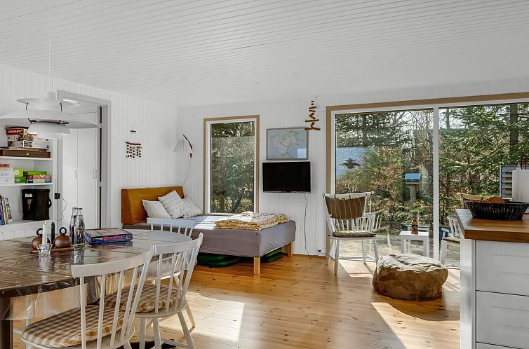 Vakantiehuis "Elisabete" - 200m to the fjord