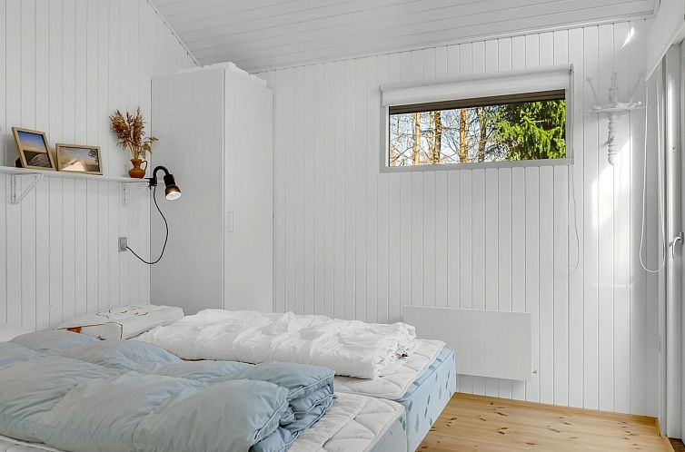 Vakantiehuis "Elisabete" - 200m to the fjord