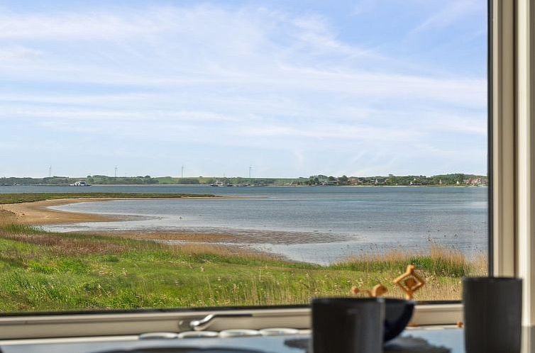 Vakantiehuis "Swaantje" - 150m to the fjord