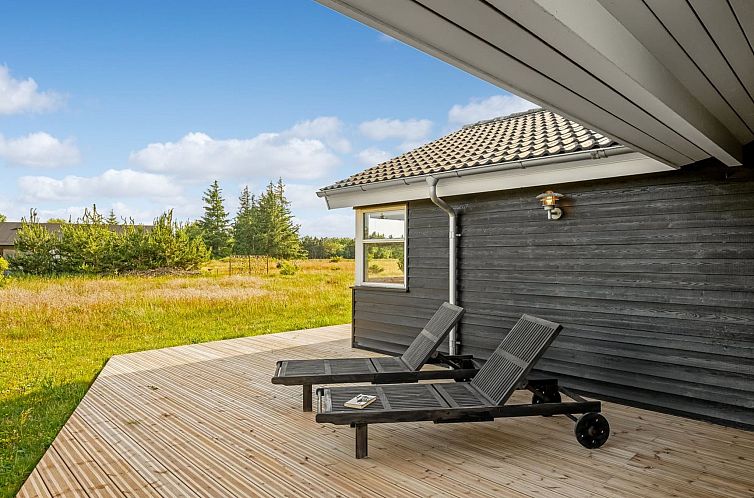 Vakantiehuis "Sulki" - 3.5km from the sea