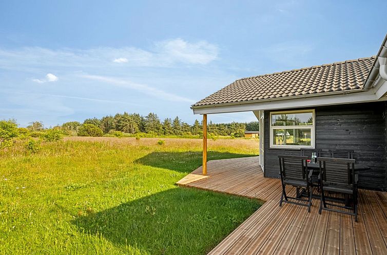 Vakantiehuis "Sulki" - 3.5km from the sea