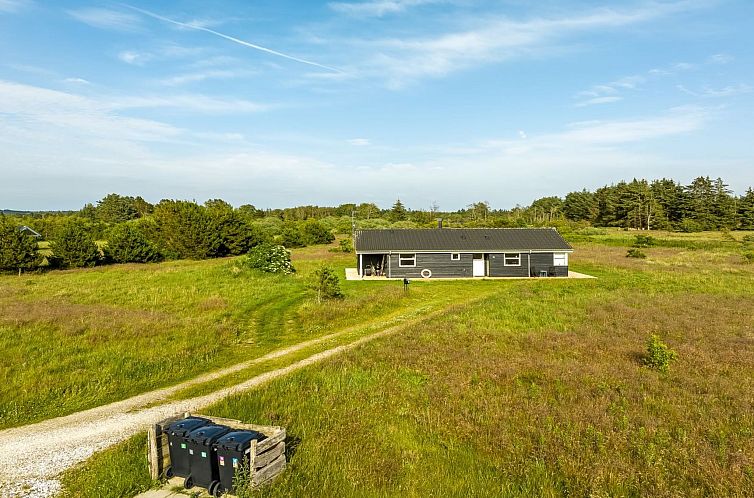 Vakantiehuis "Sulki" - 3.5km from the sea