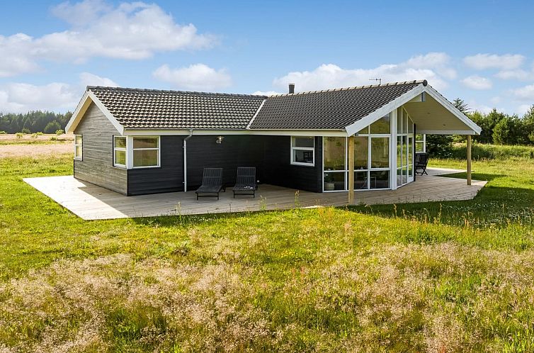 Vakantiehuis "Sulki" - 3.5km from the sea